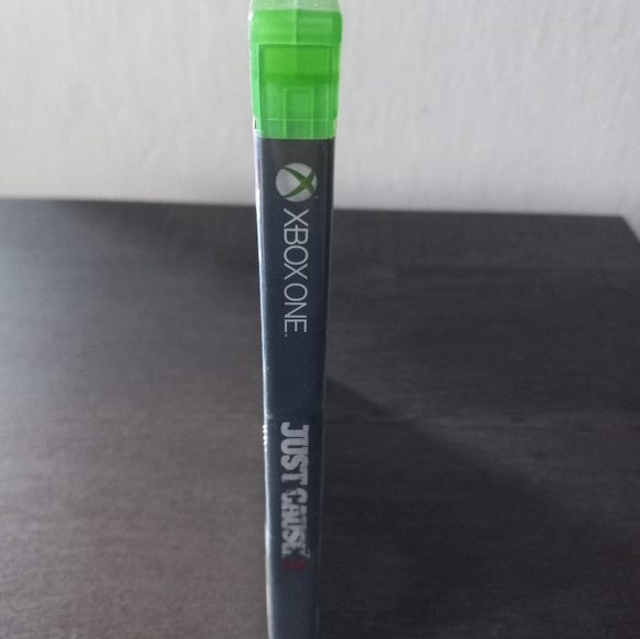 2015 Just Cause Xbox One Day One Edition Complete - Picture 3 of 8